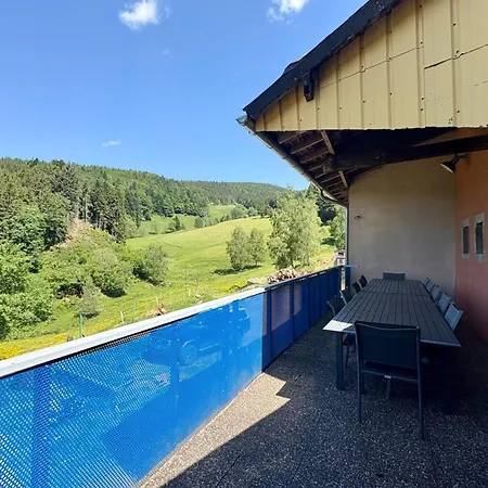Nyaraló Large House With Garden And Terrace In